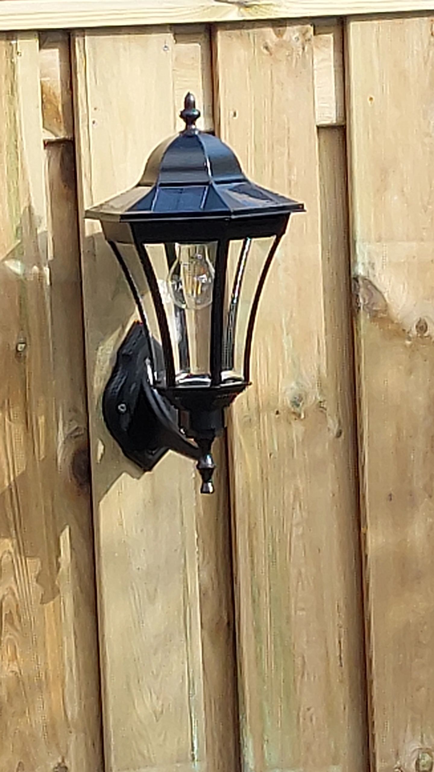 Solar buitenlamp Sheffield wandlamp op zonne energie