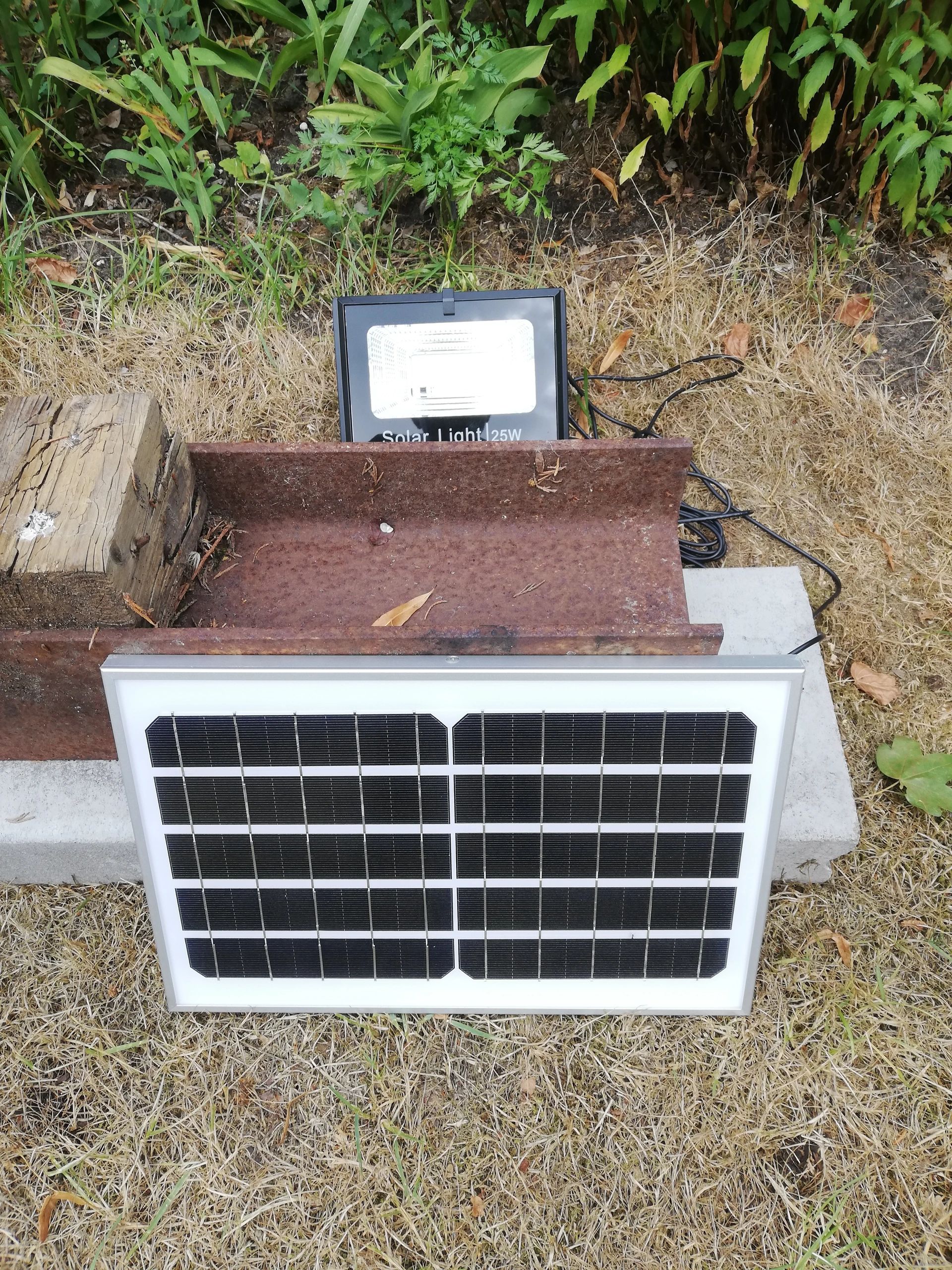 Solar wandlamp Capital I met los zonnepaneel