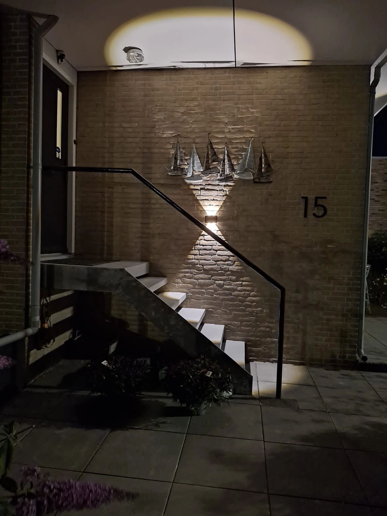 Solar up down wandlamp Njord met warm wit licht - Voordeelset van 2