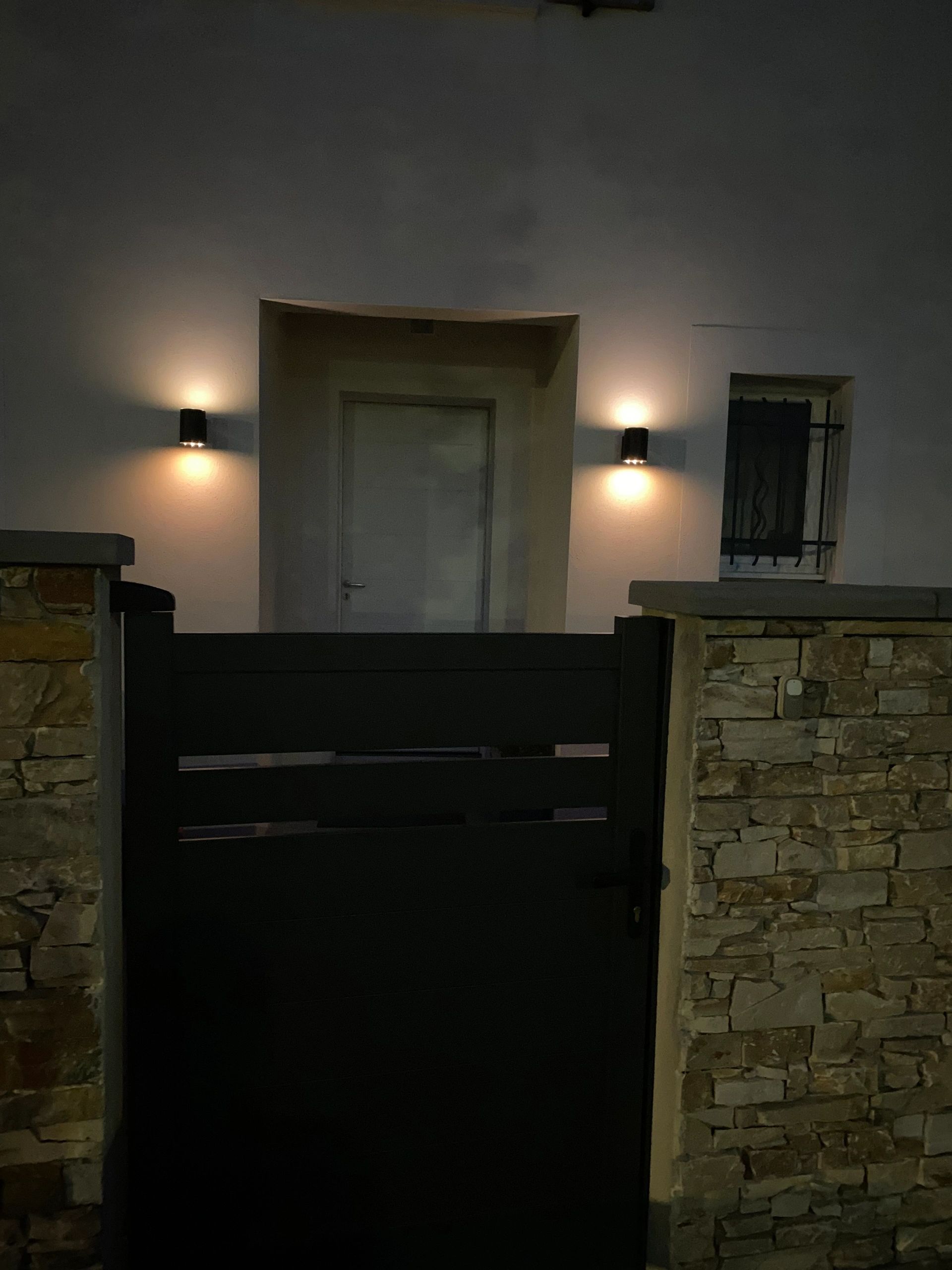 Solar LED wandlamp up downlight Sverre rond - Voordeelset van 2 stuks