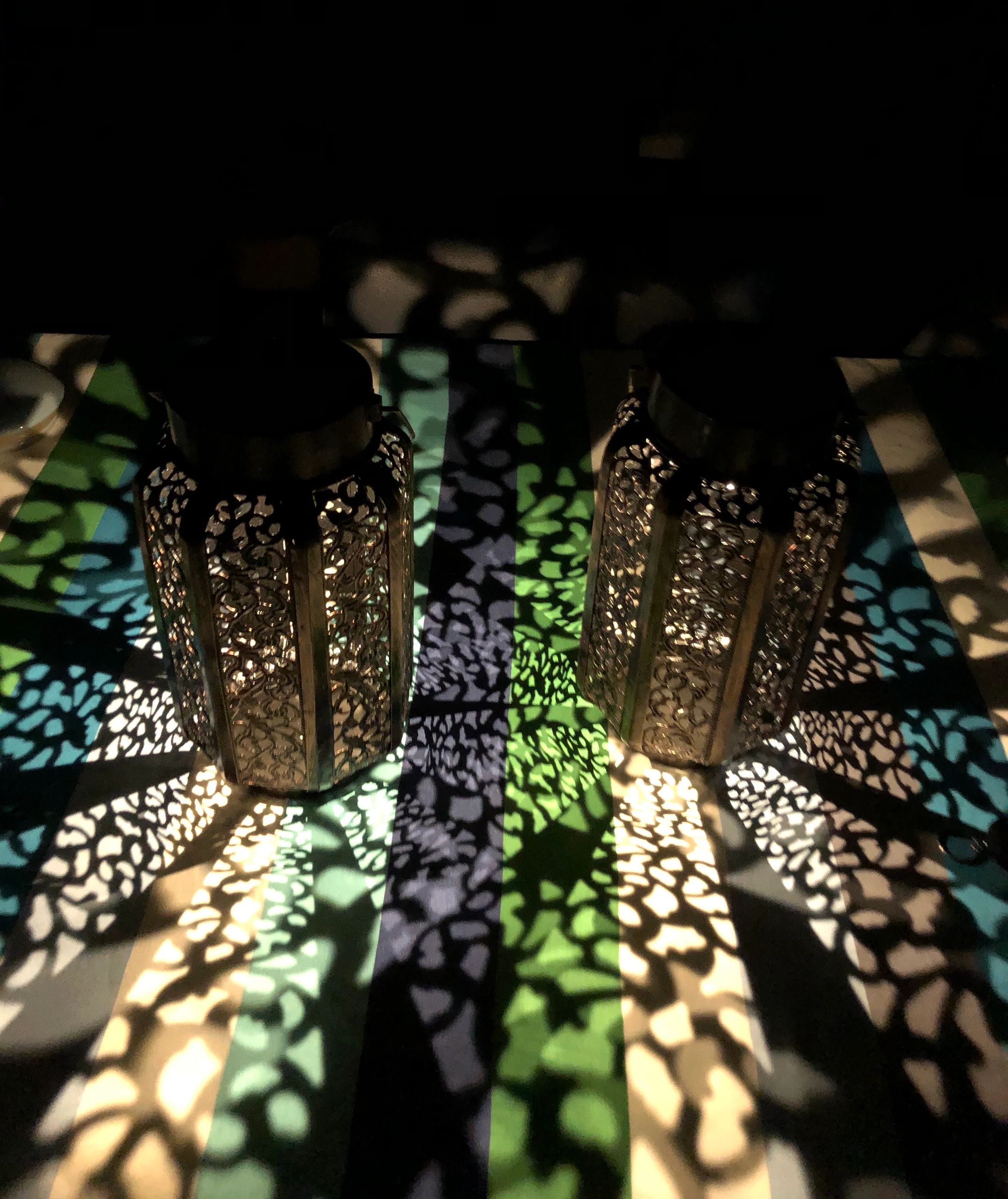 Solar LED tafellamp Oujda op zonne-energie met bijzonder lichtschijnsel