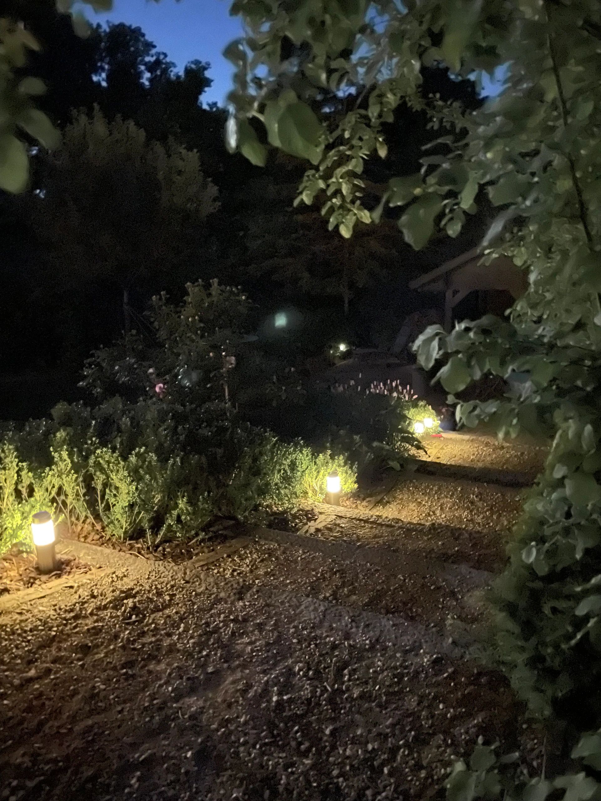 Solar priklamp Lucifer RVS padverlichting op zonne-energie (4 stuks)