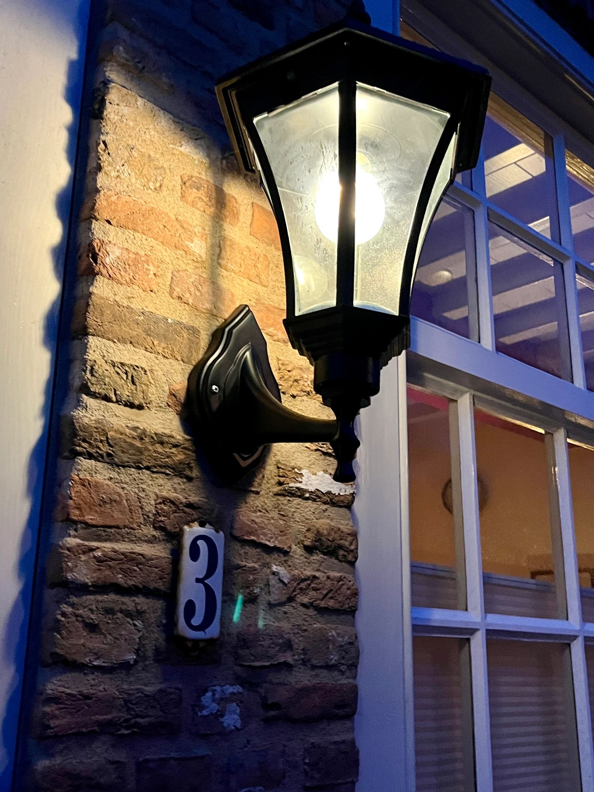 Solar buitenlamp Sheffield wandlamp op zonne energie