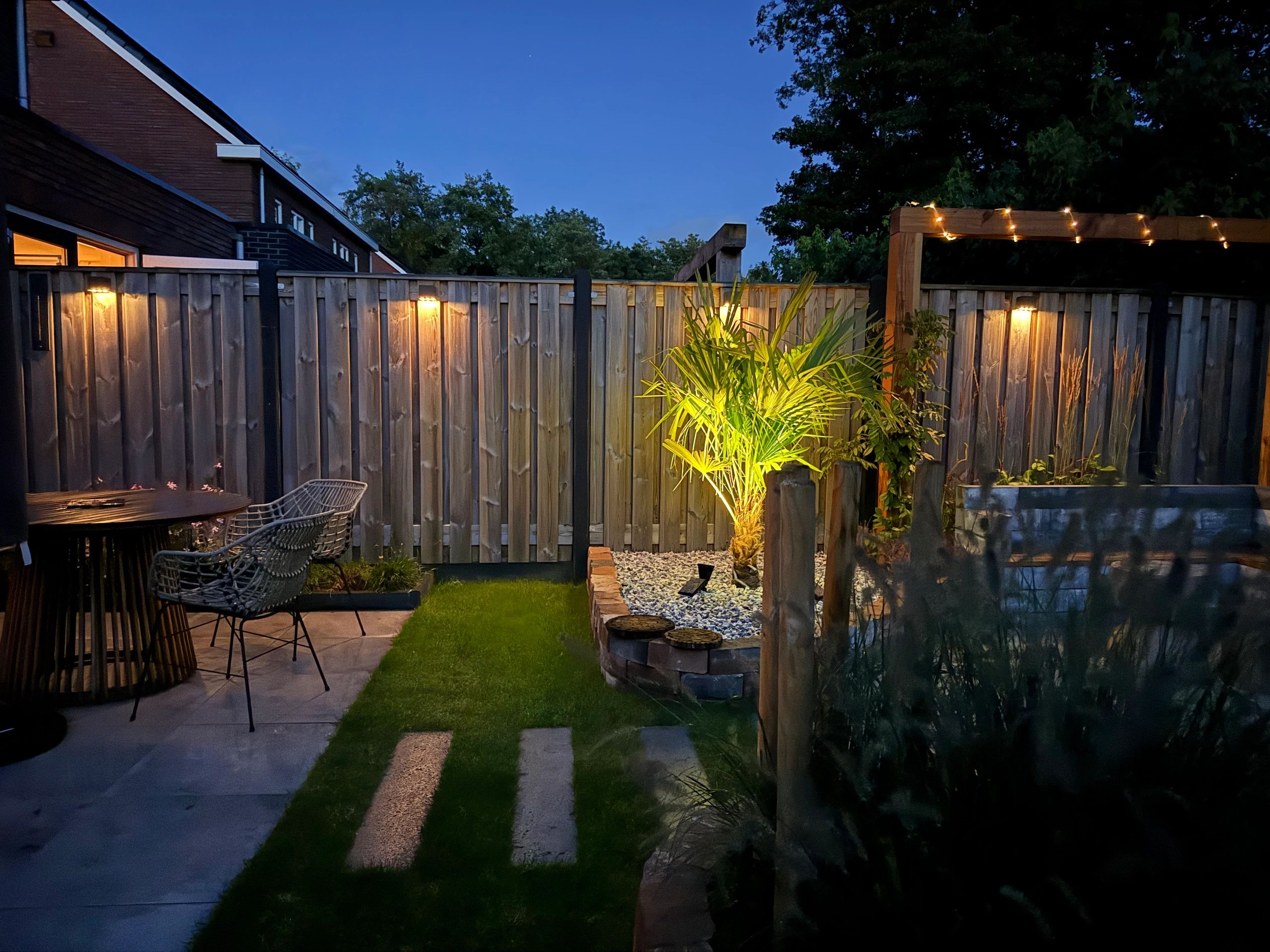 Solar LED wandlamp op zonne energie Sven recht - Voordeelset van 2 stuks