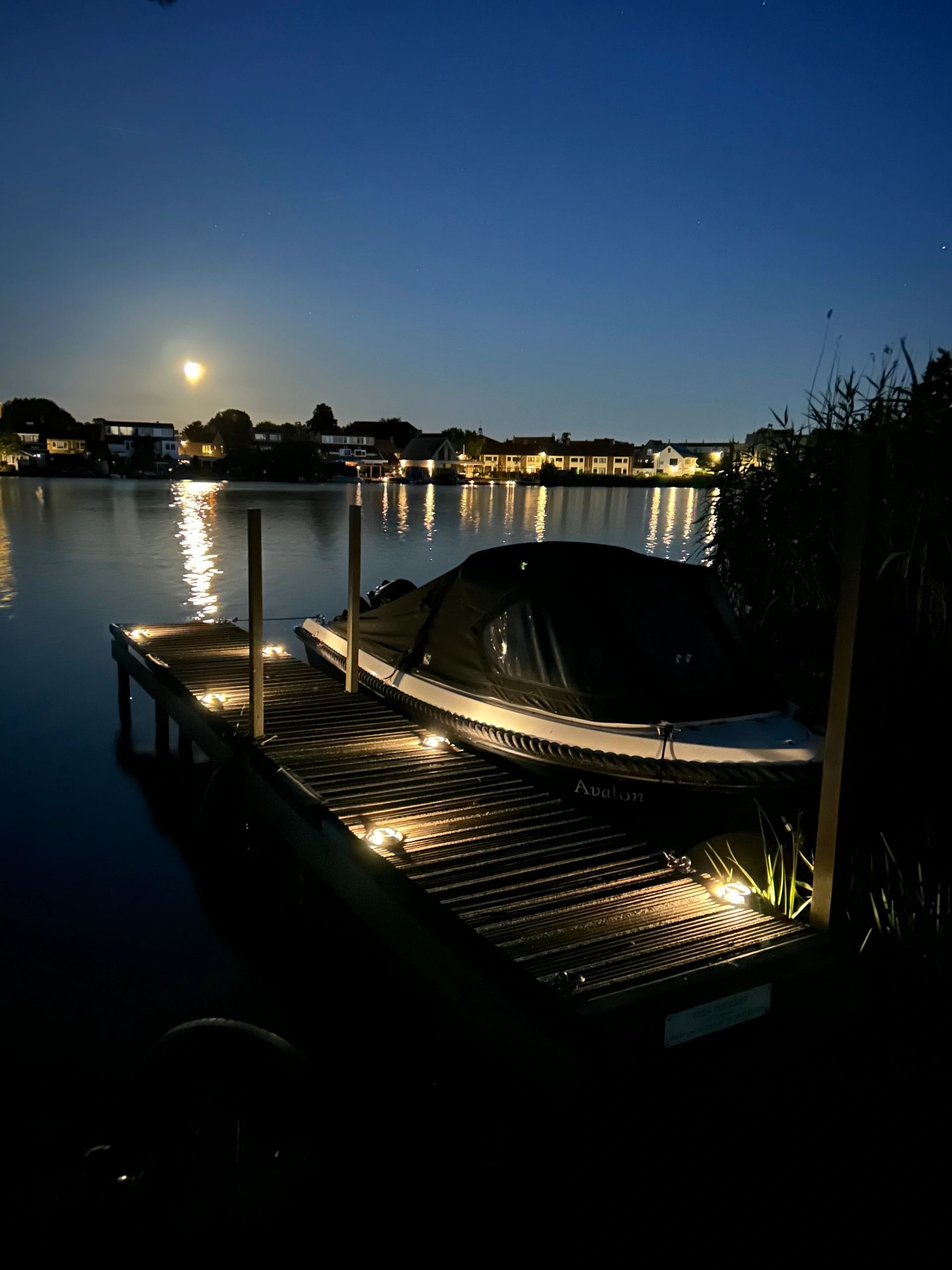 Solar grondspot Shield op zonne energie voordeelset van 4 stuks