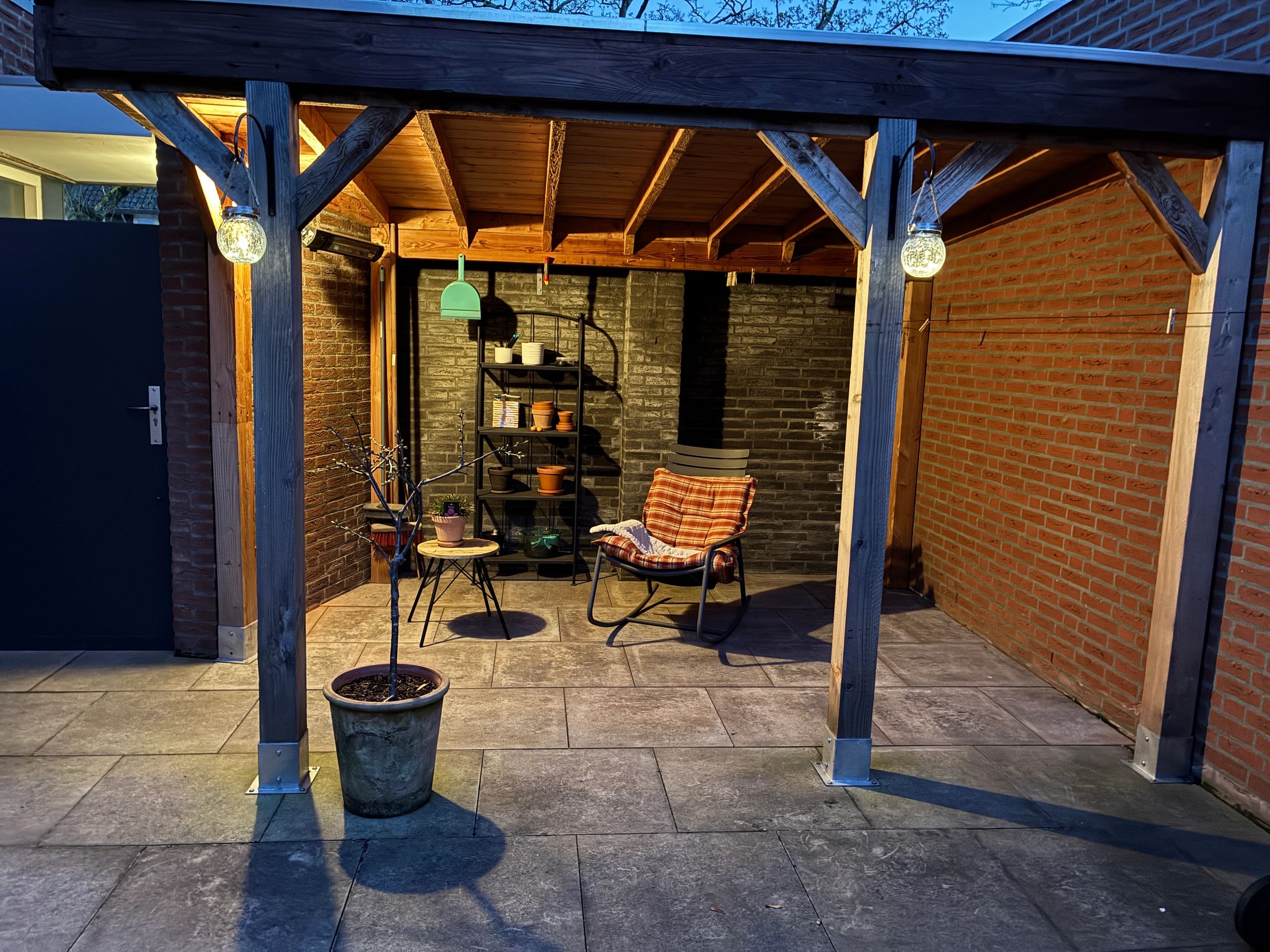 Solar hanglamp Betsy op zonne-energie - Glazen bol met 30 leds