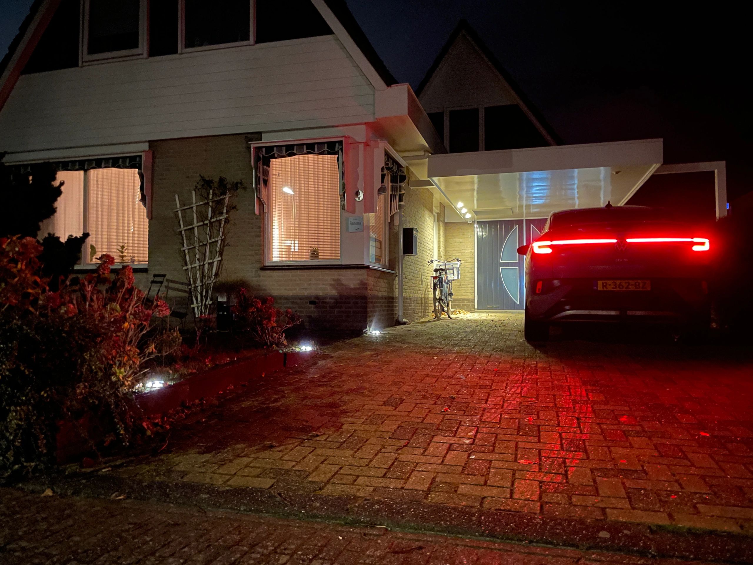 Solar grondspot Shield op zonne energie voordeelset van 4 stuks