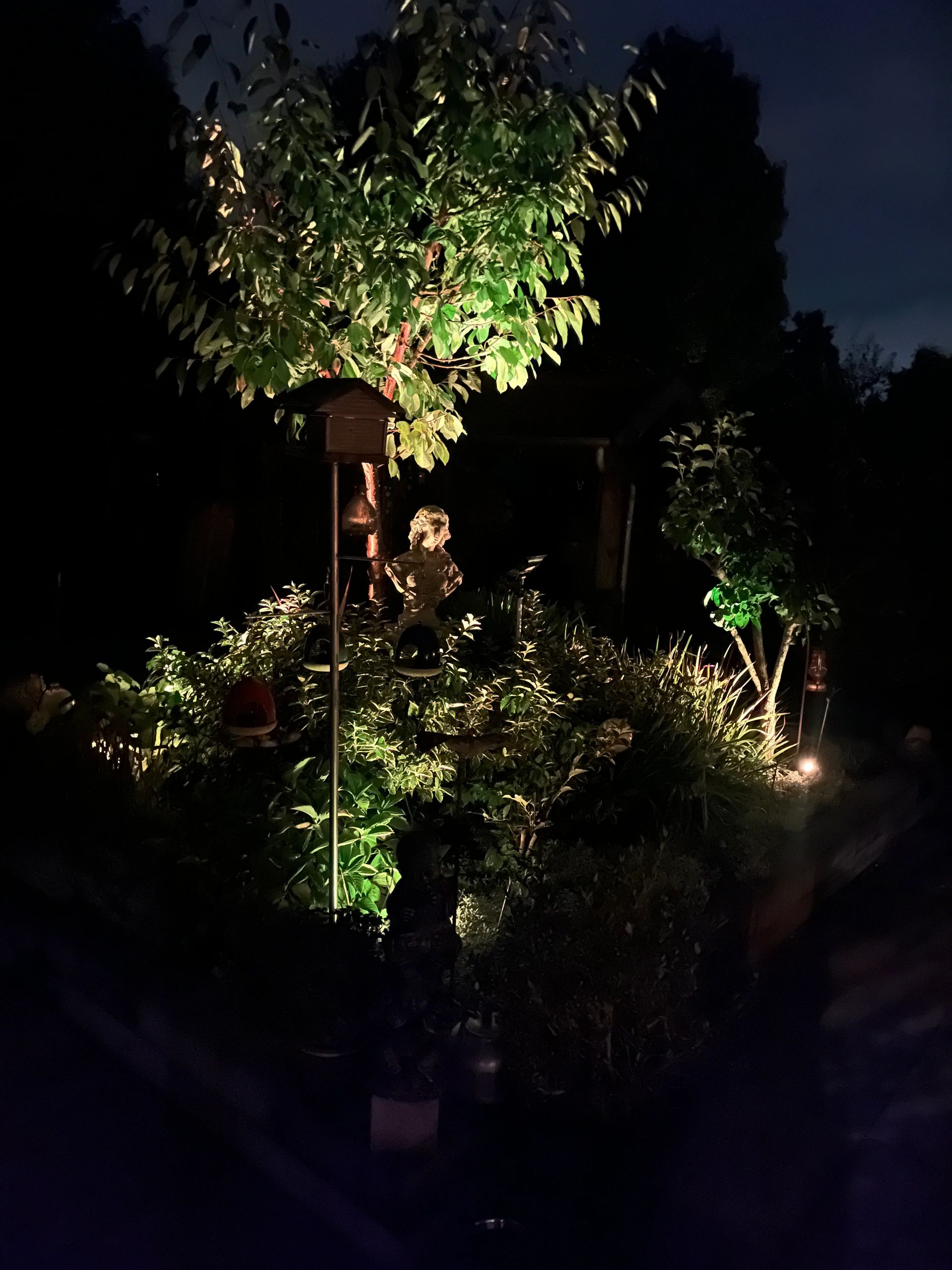 Solar tuinspots Double Twins met 4 slimme RGB spots en los zonnepaneel - Bedienen via de Smart Life app