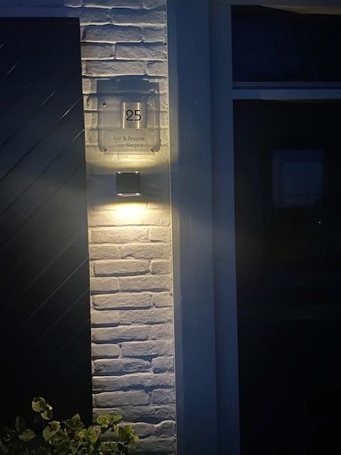 Solar LED wandlamp up downlight Emme recht