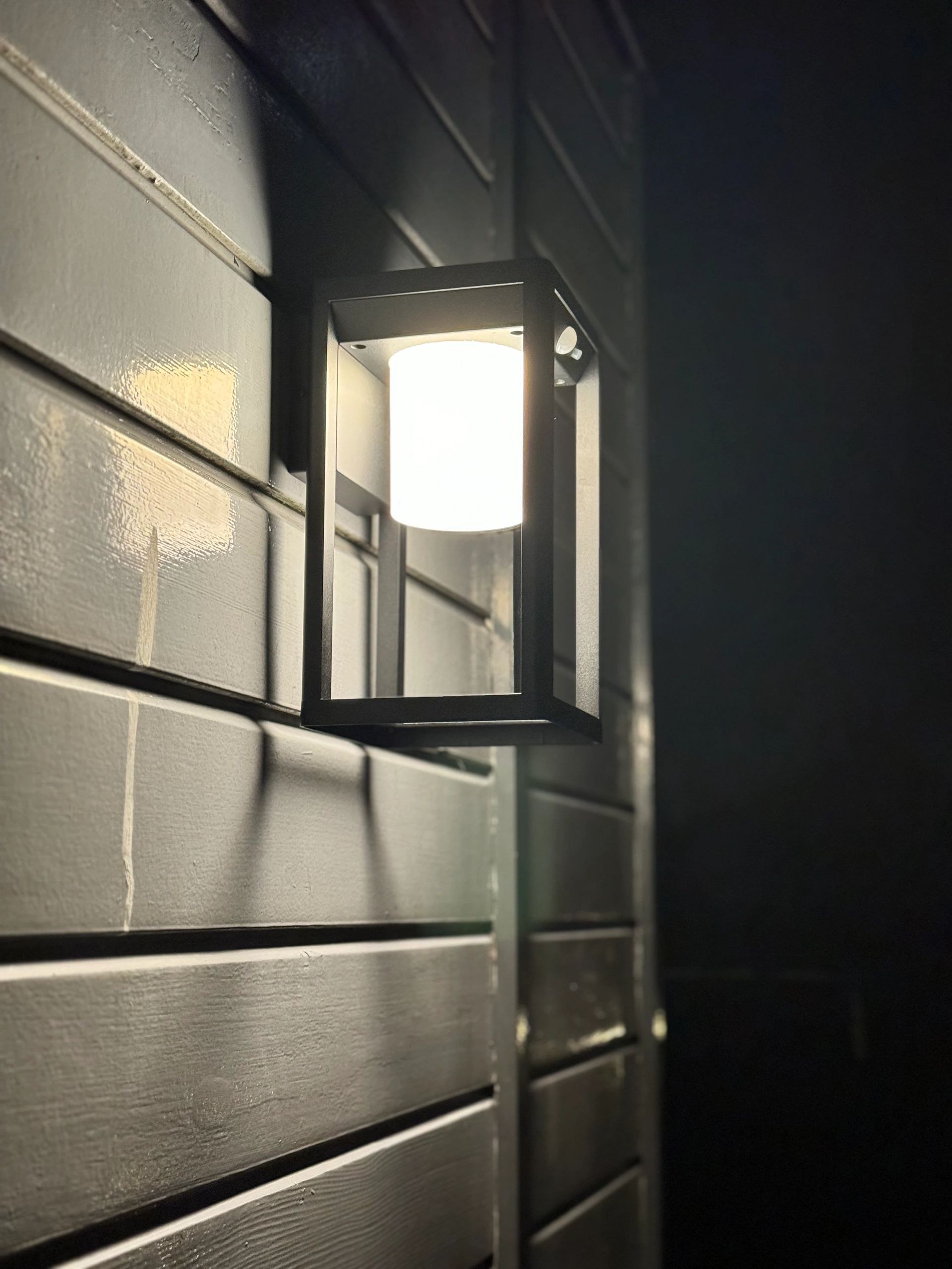 Solar LED wandlamp Svea op zonne energie