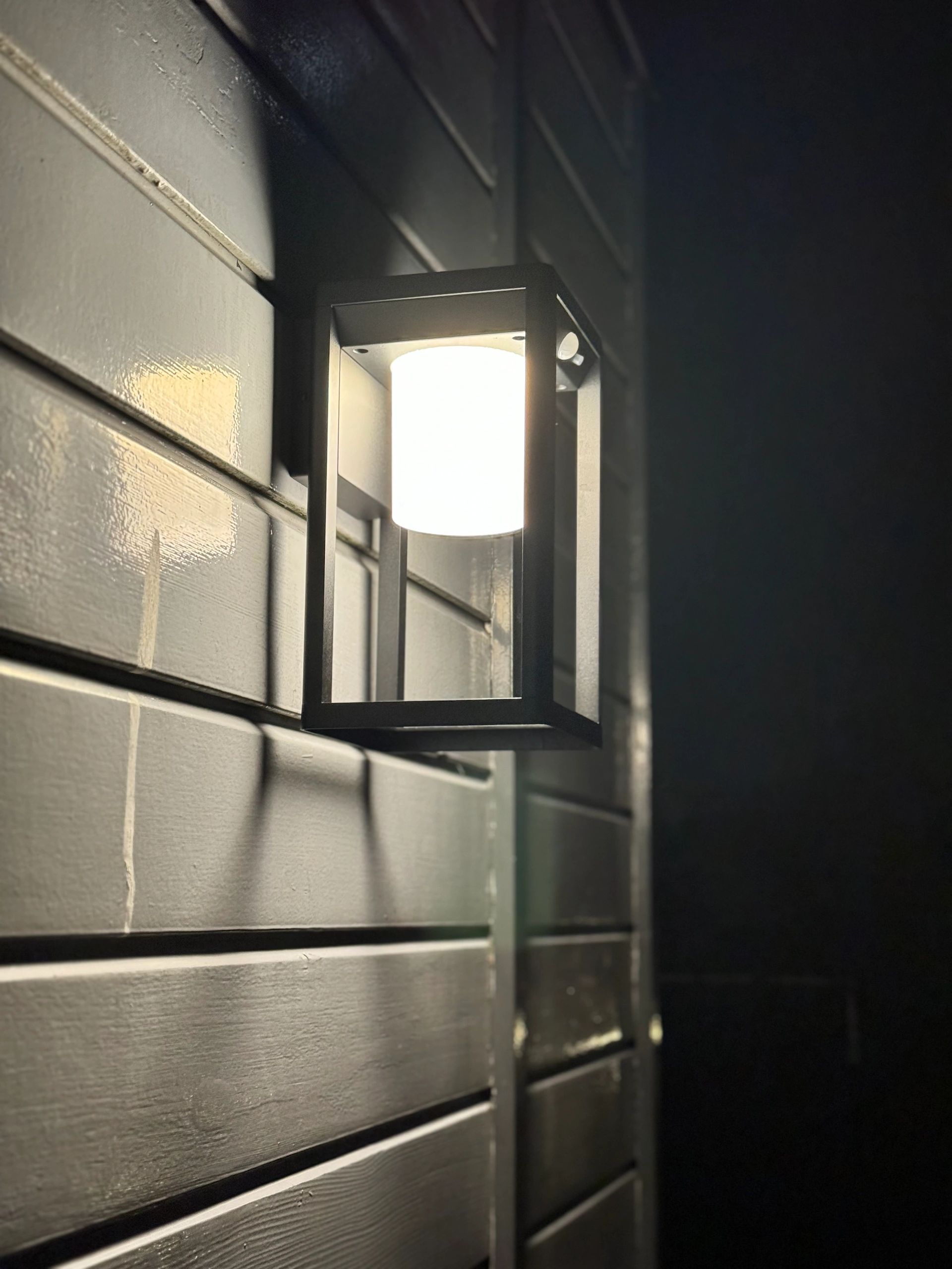 Solar LED wandlamp Svea op zonne energie