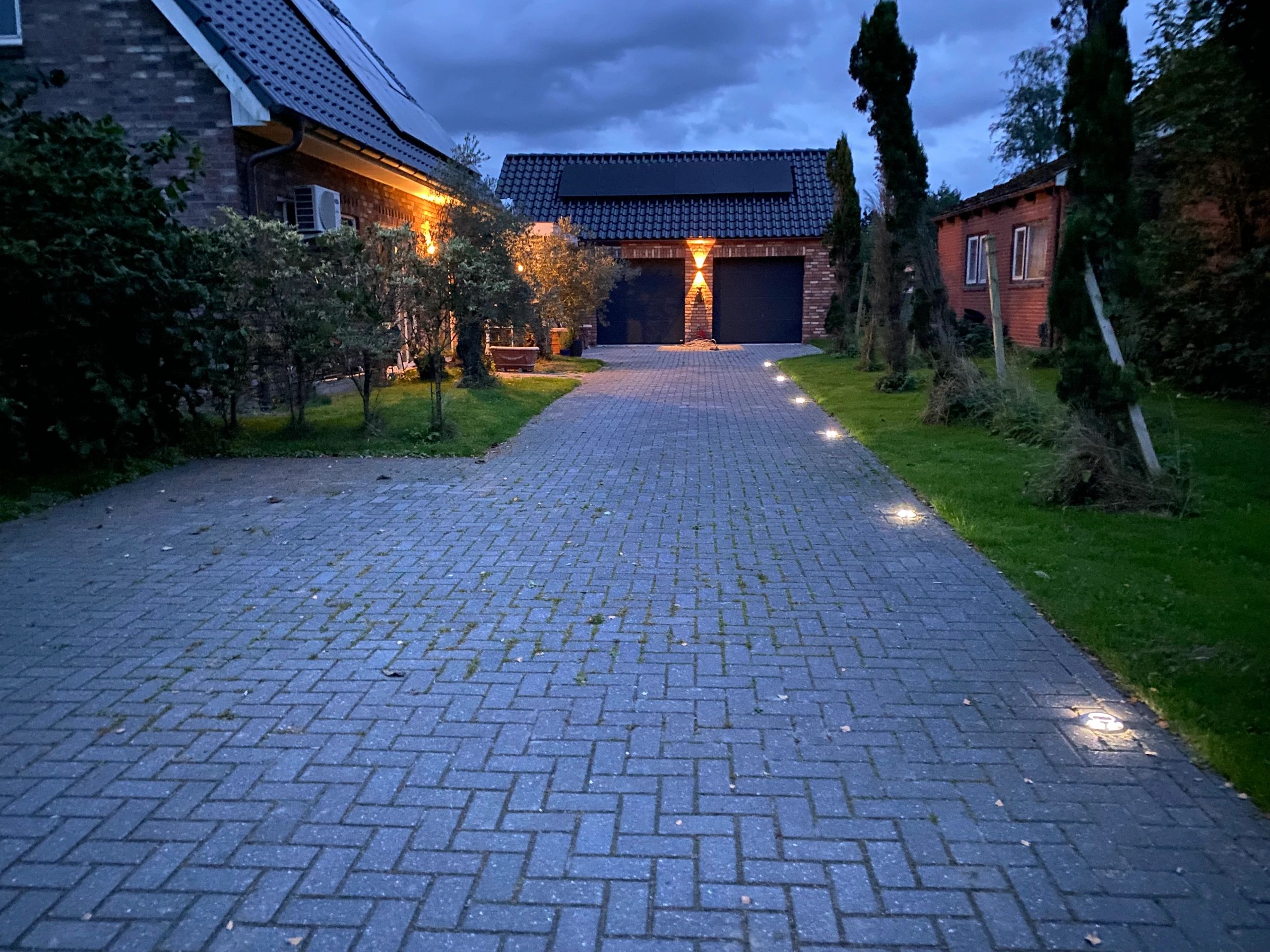 Solar grondspot Shield op zonne energie voordeelset van 4 stuks
