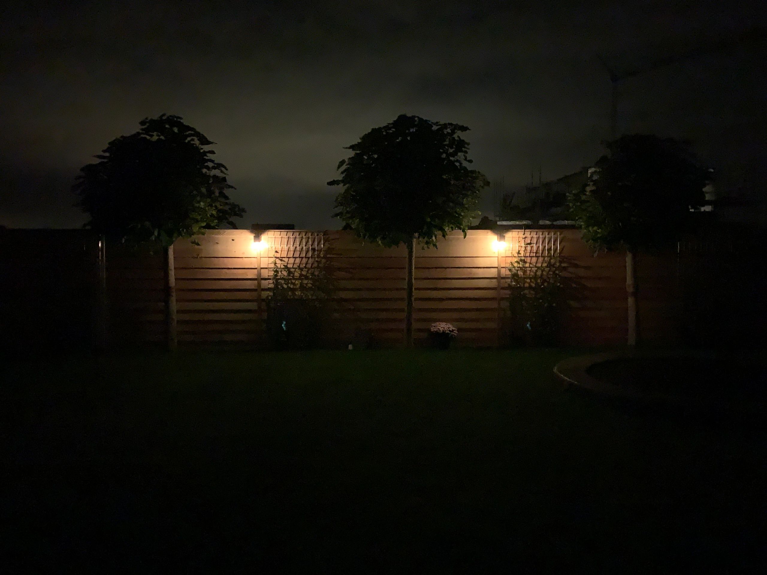 Solar LED wandlamp Fedde op zonne energie - Met filament lamp