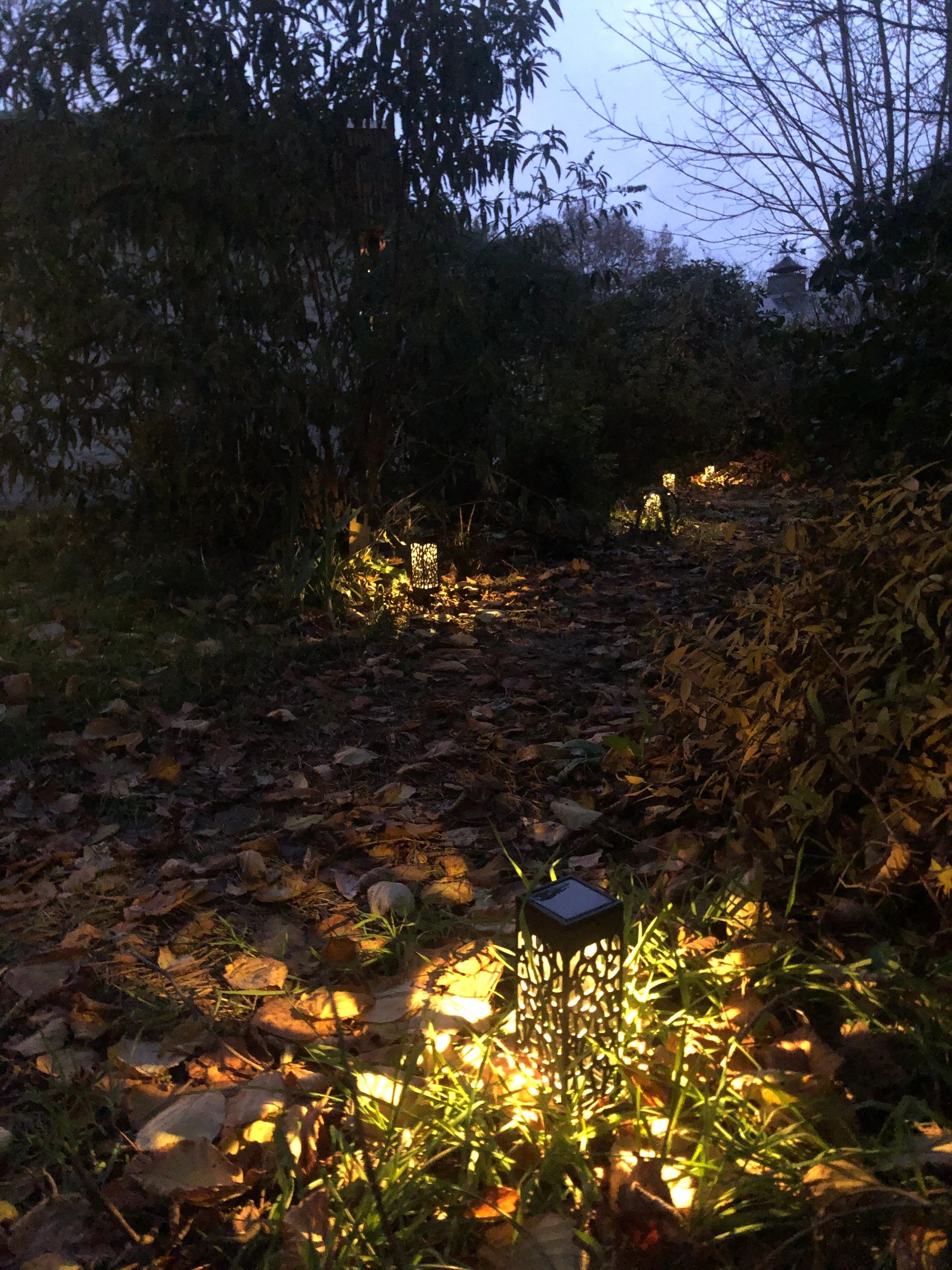 Solar priklamp Bogey met warm wit licht set van 2