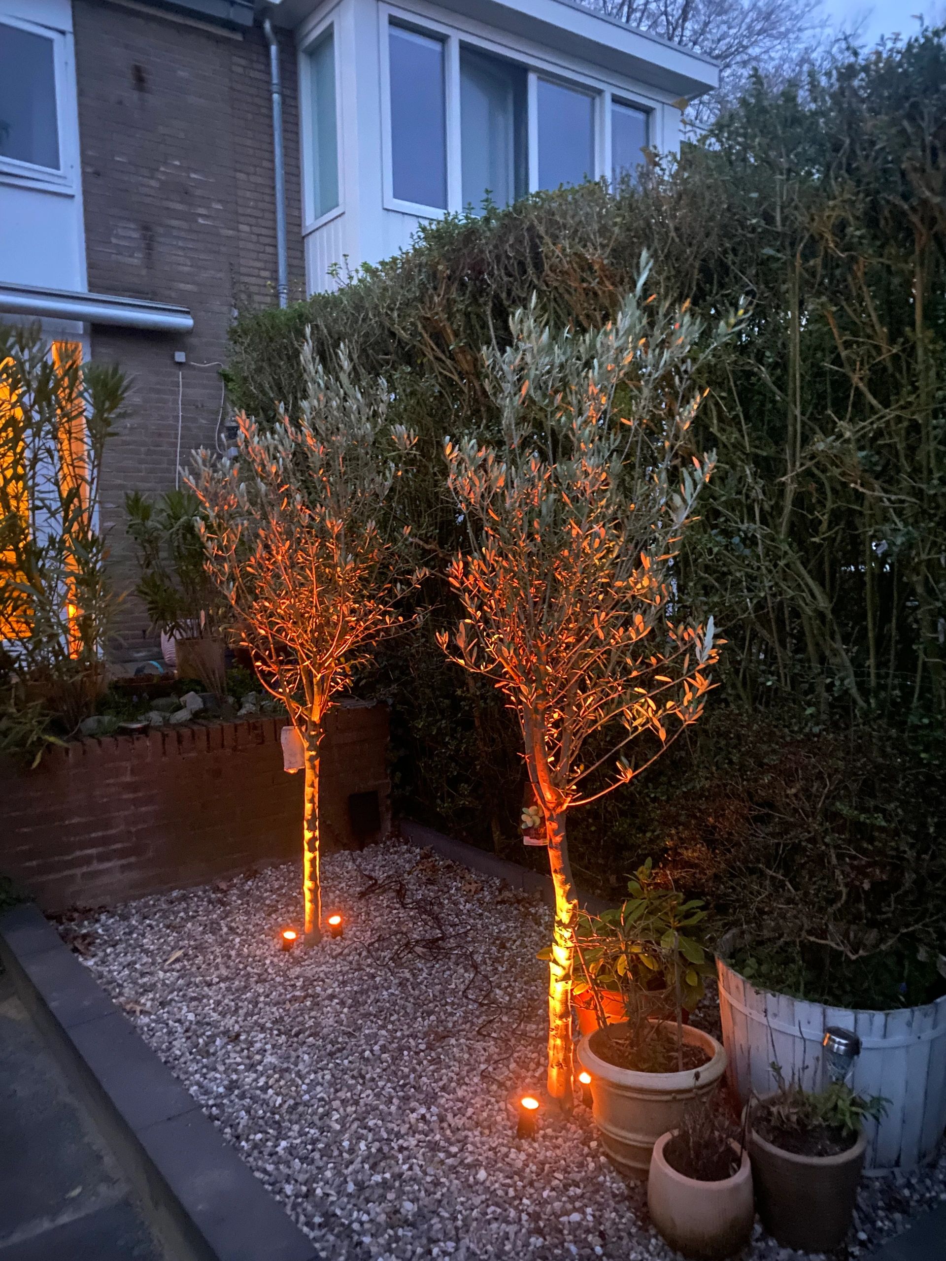 Solar tuinspots Double Twins met 4 slimme RGB spots en los zonnepaneel - Bedienen via de Smart Life app