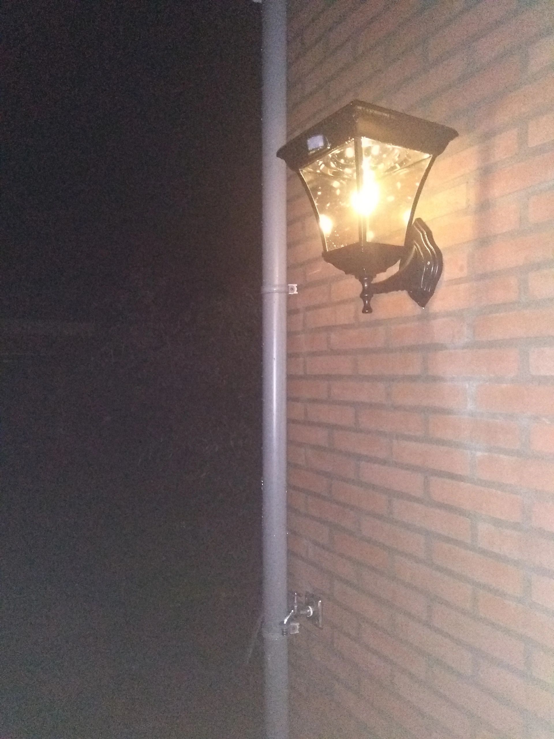 Solar buitenlamp London wandlamp op zonne energie