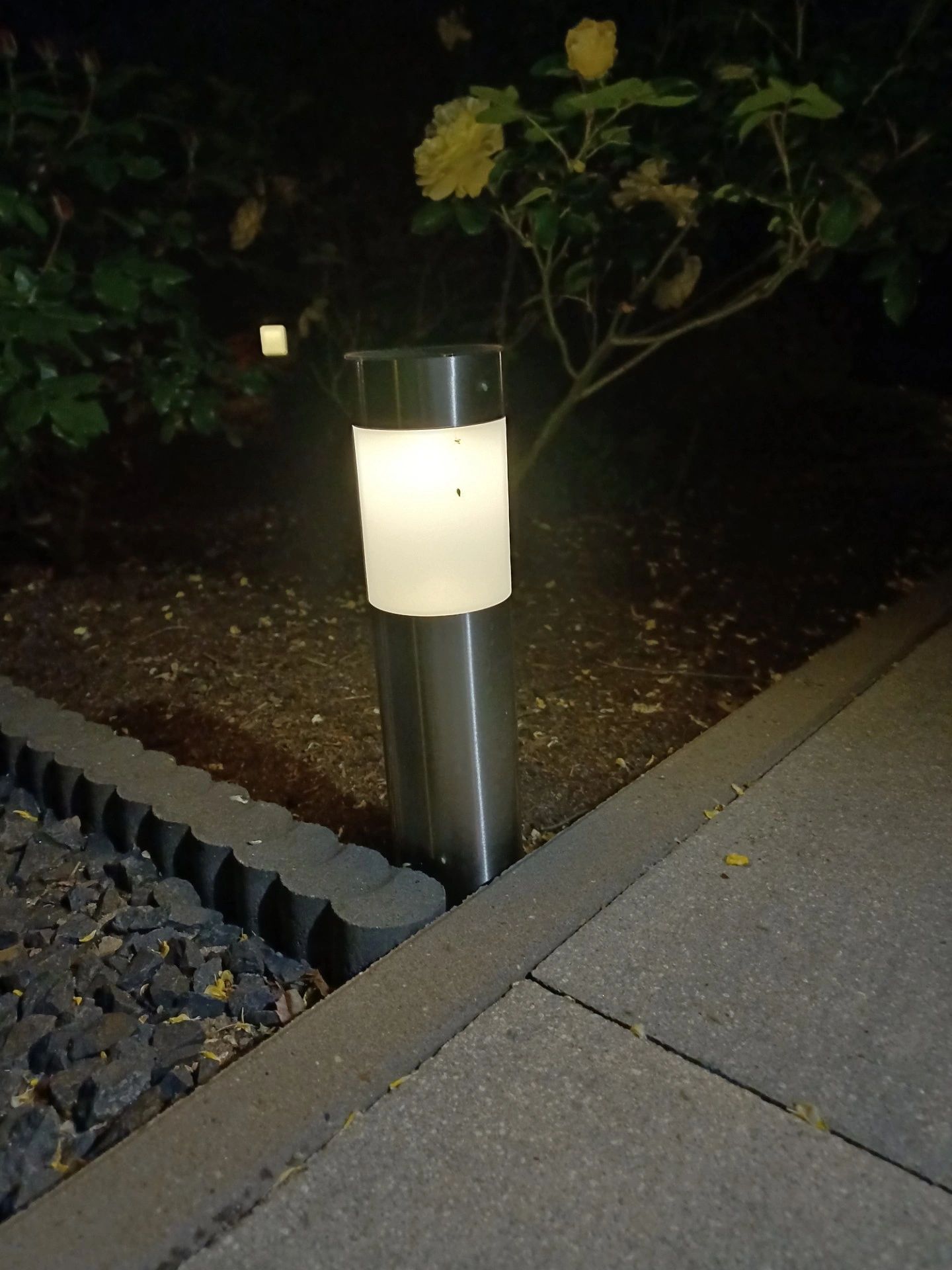 Solar priklamp Lucifer RVS padverlichting op zonne-energie (4 stuks)